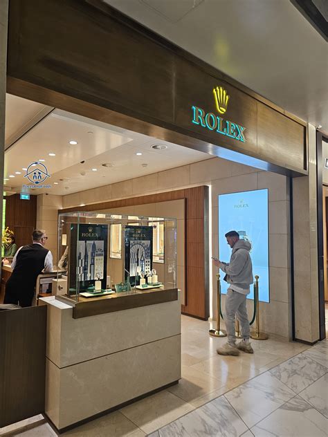 buying rolex schiphol airport